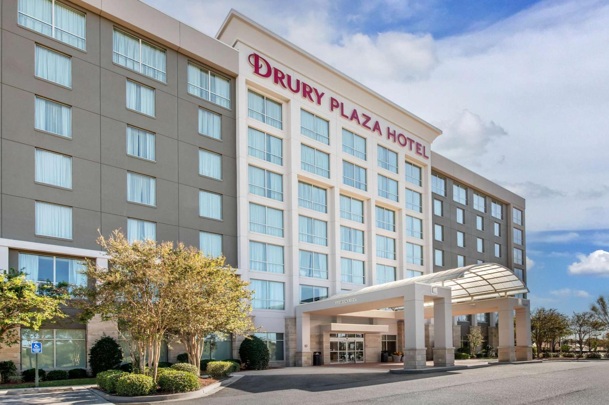 Drury Plaza Hotel 밸도스타 외부 사진